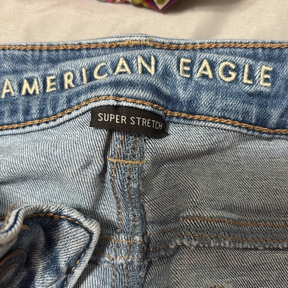 American Eagle Outfitters Blue Boyfriend Jeans Distressed - Picture 3 of 4